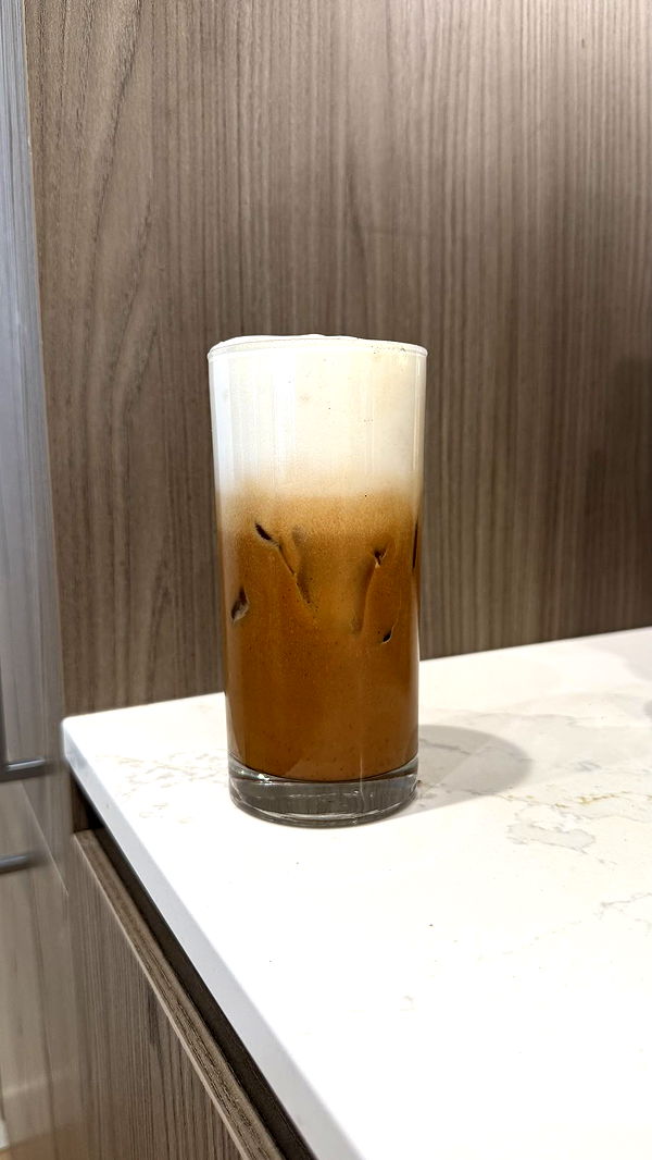 meelahrobbins image ~ Altpins