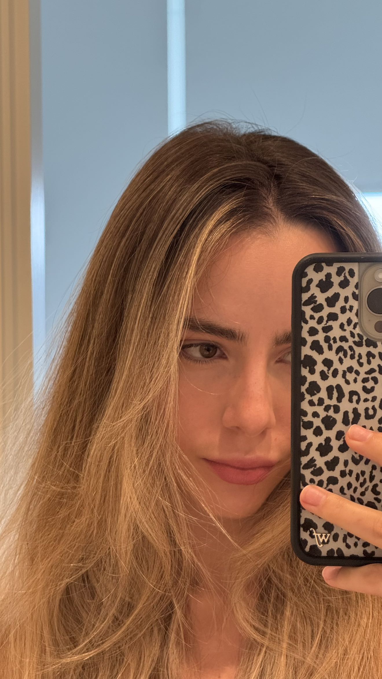 meelahrobbins snapchat image archive image