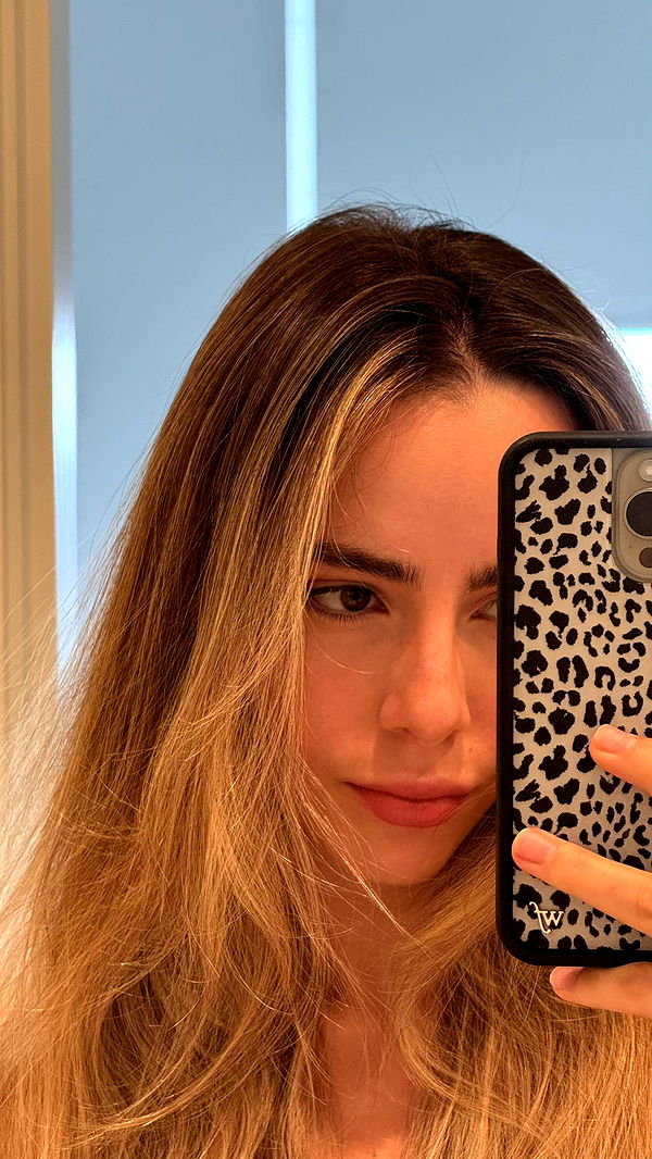 meelahrobbins image ~ Altpins