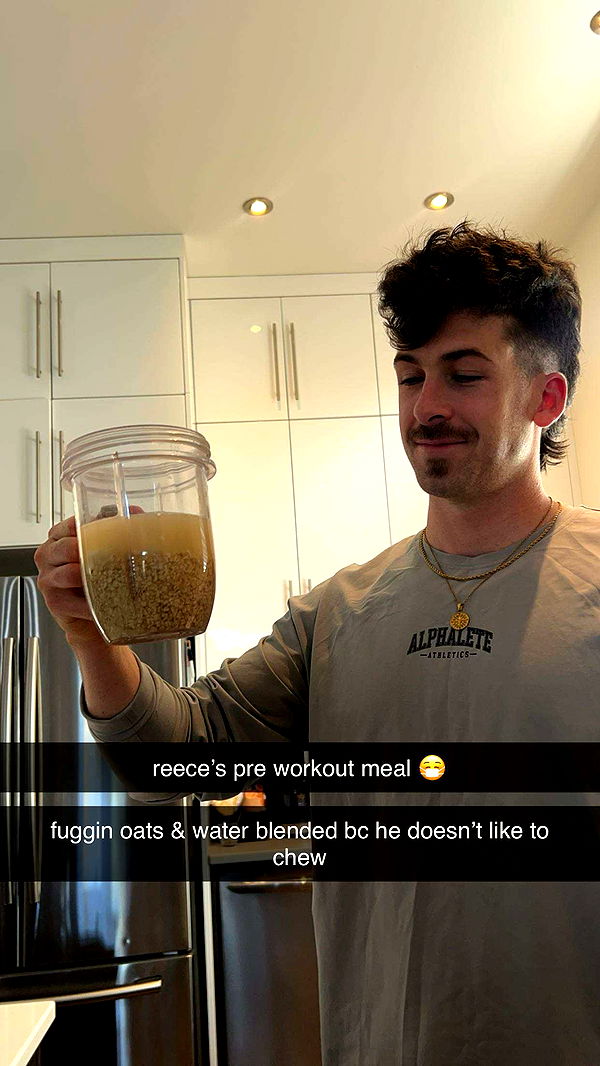 meelahrobbins image ~ Altpins