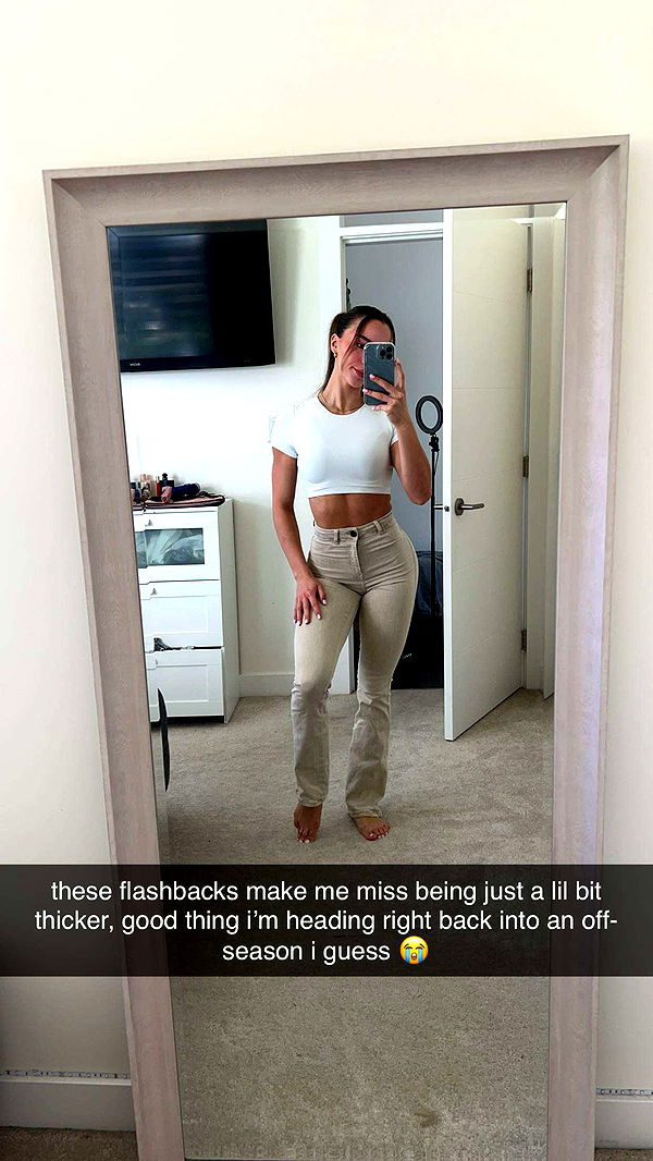 meelahrobbins image ~ Altpins