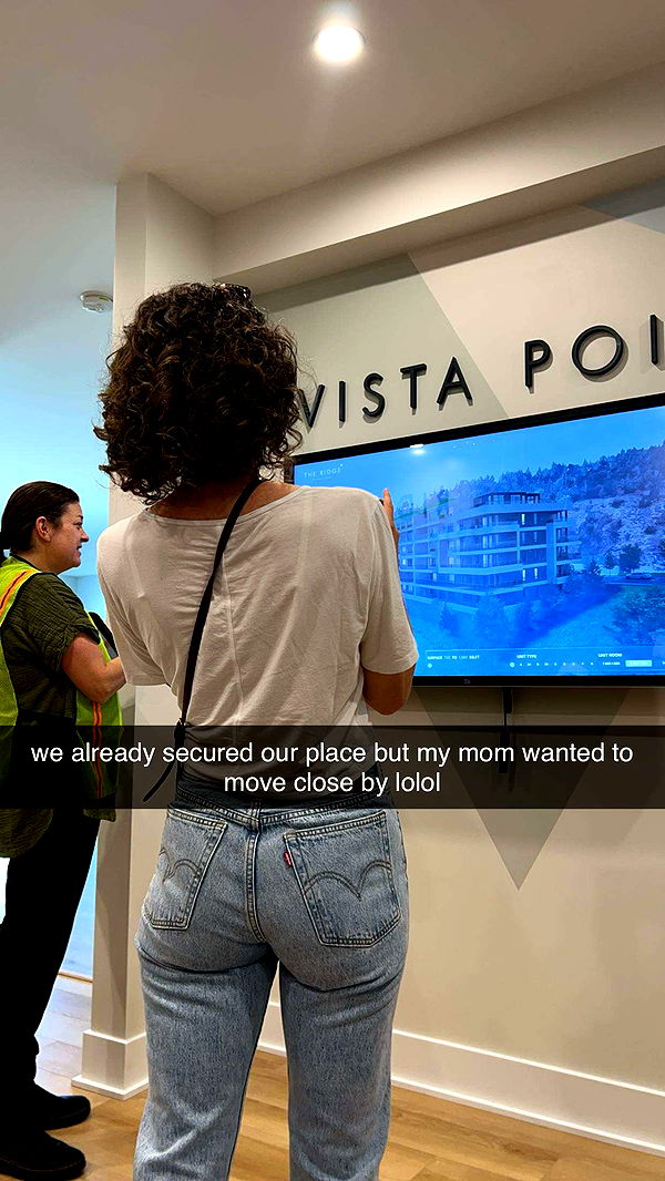 meelahrobbins image ~ Altpins