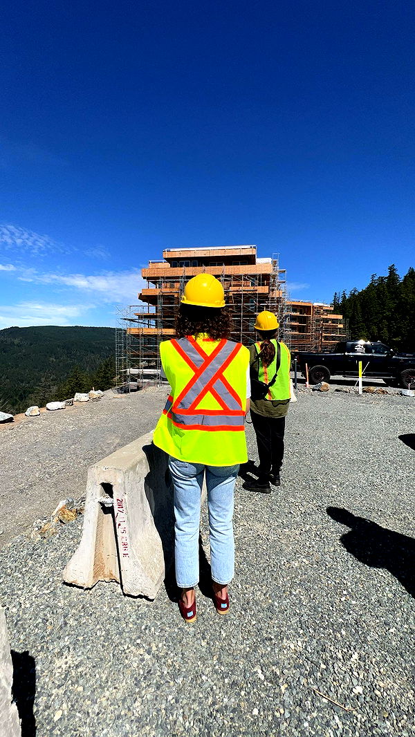 meelahrobbins image ~ Altpins