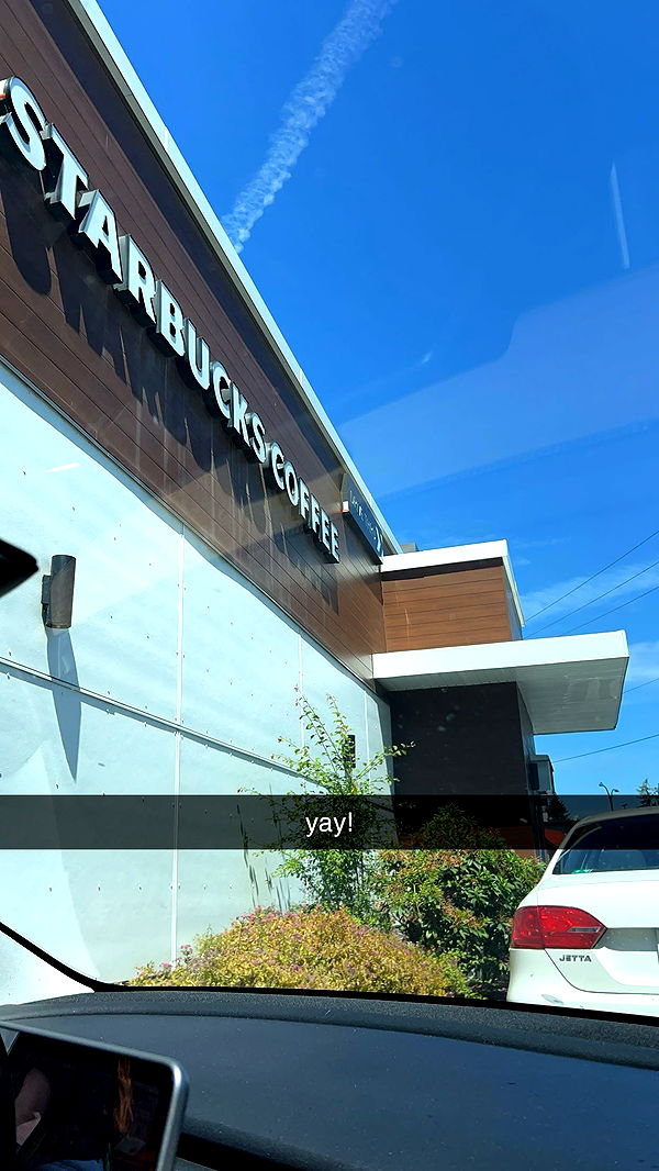 meelahrobbins image ~ Altpins