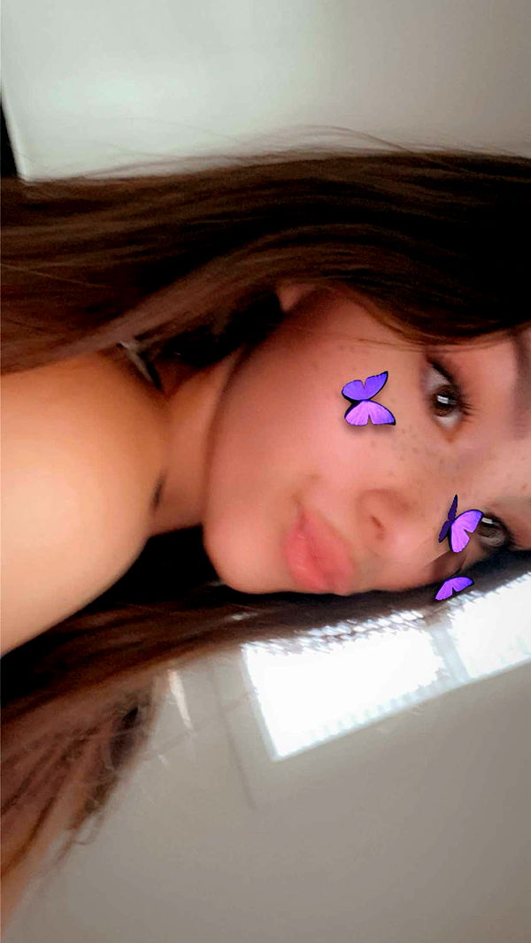 meelahrobbins image ~ Altpins