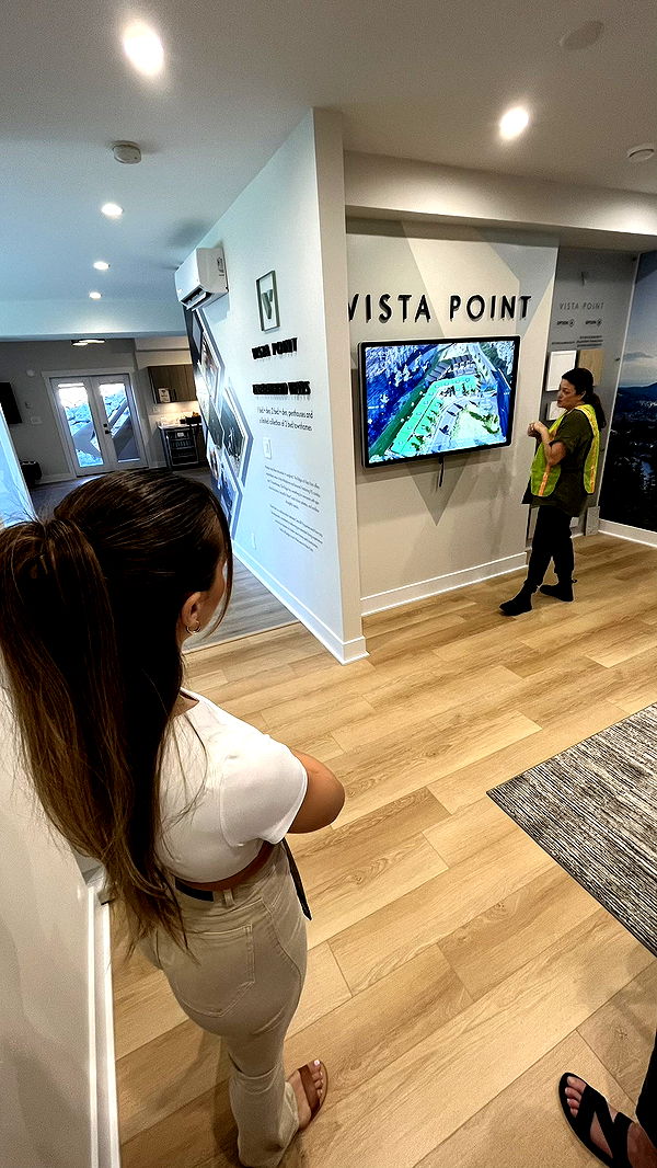 meelahrobbins image ~ Altpins