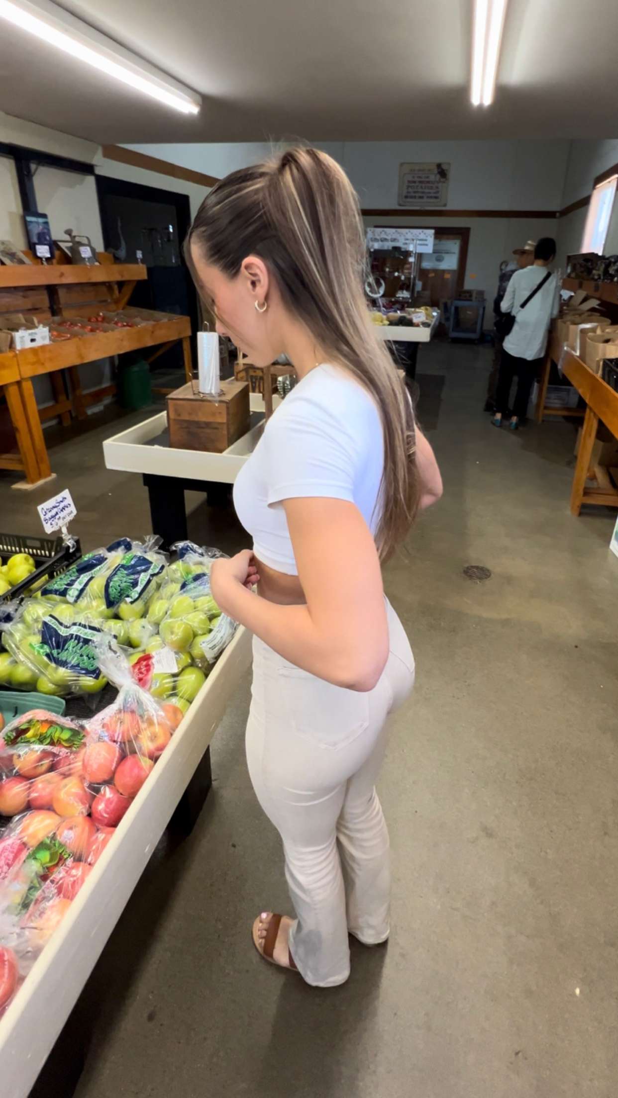 meelahrobbins snapchat image archive image