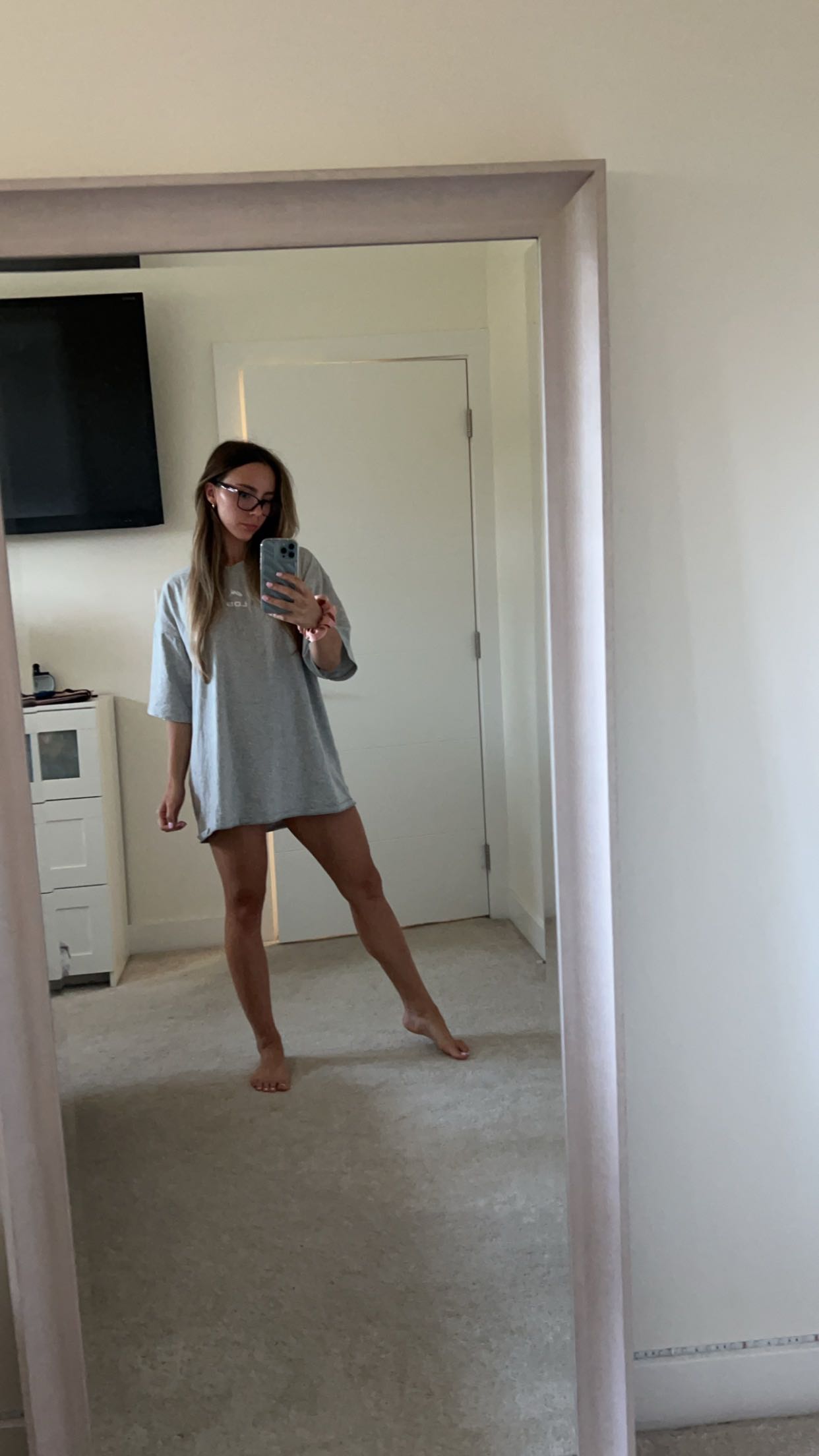 meelahrobbins snapchat image archive image