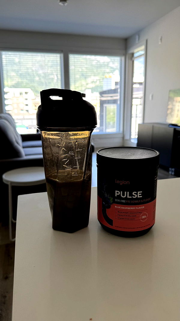 meelahrobbins image ~ Altpins