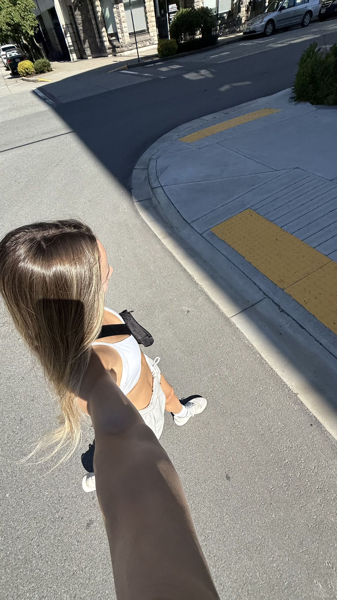 meelahrobbins snapchat image archive image