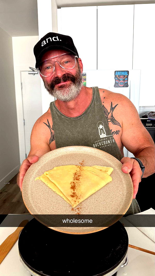 meelahrobbins image ~ Altpins