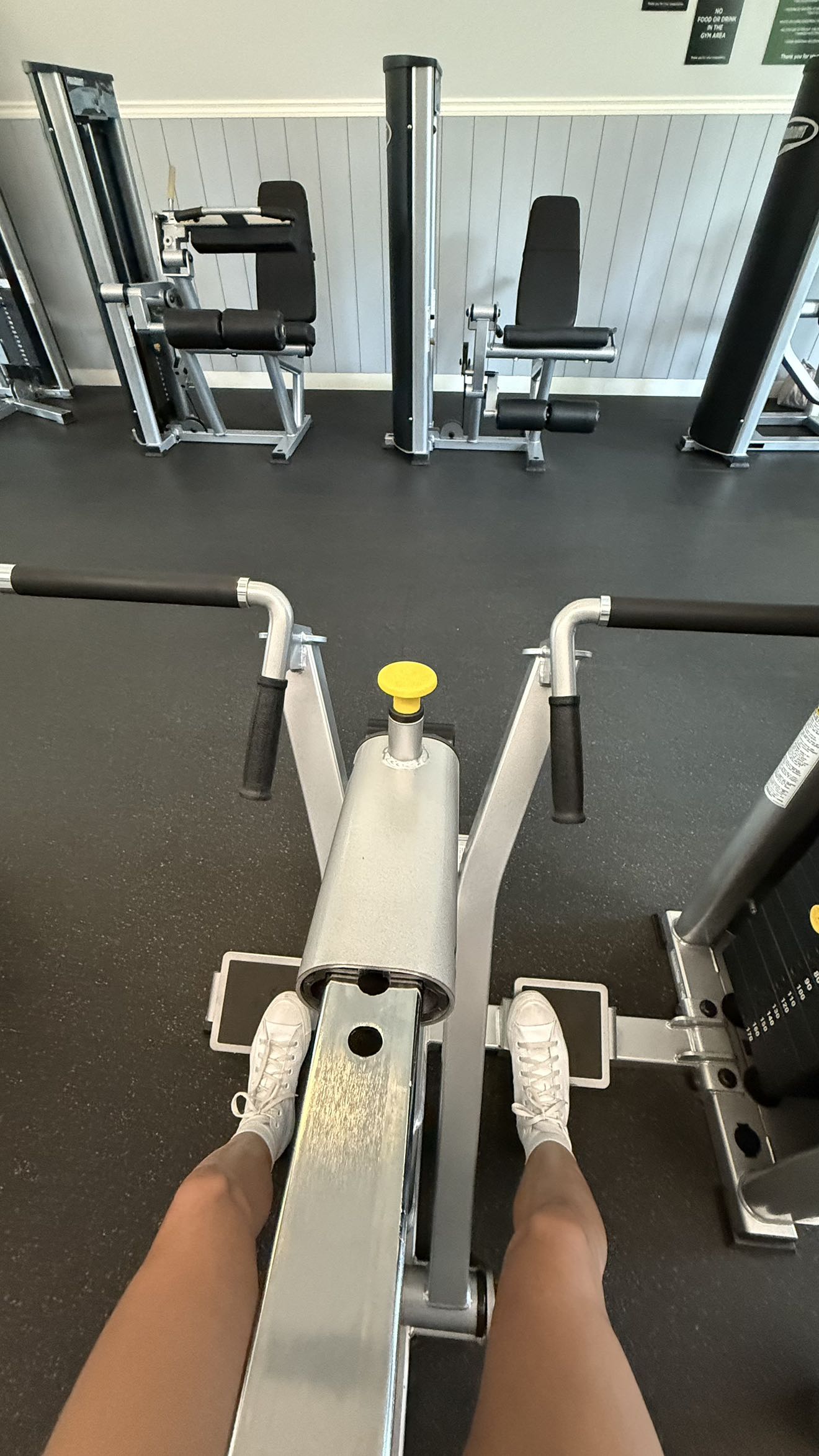 meelahrobbins snapchat image archive image