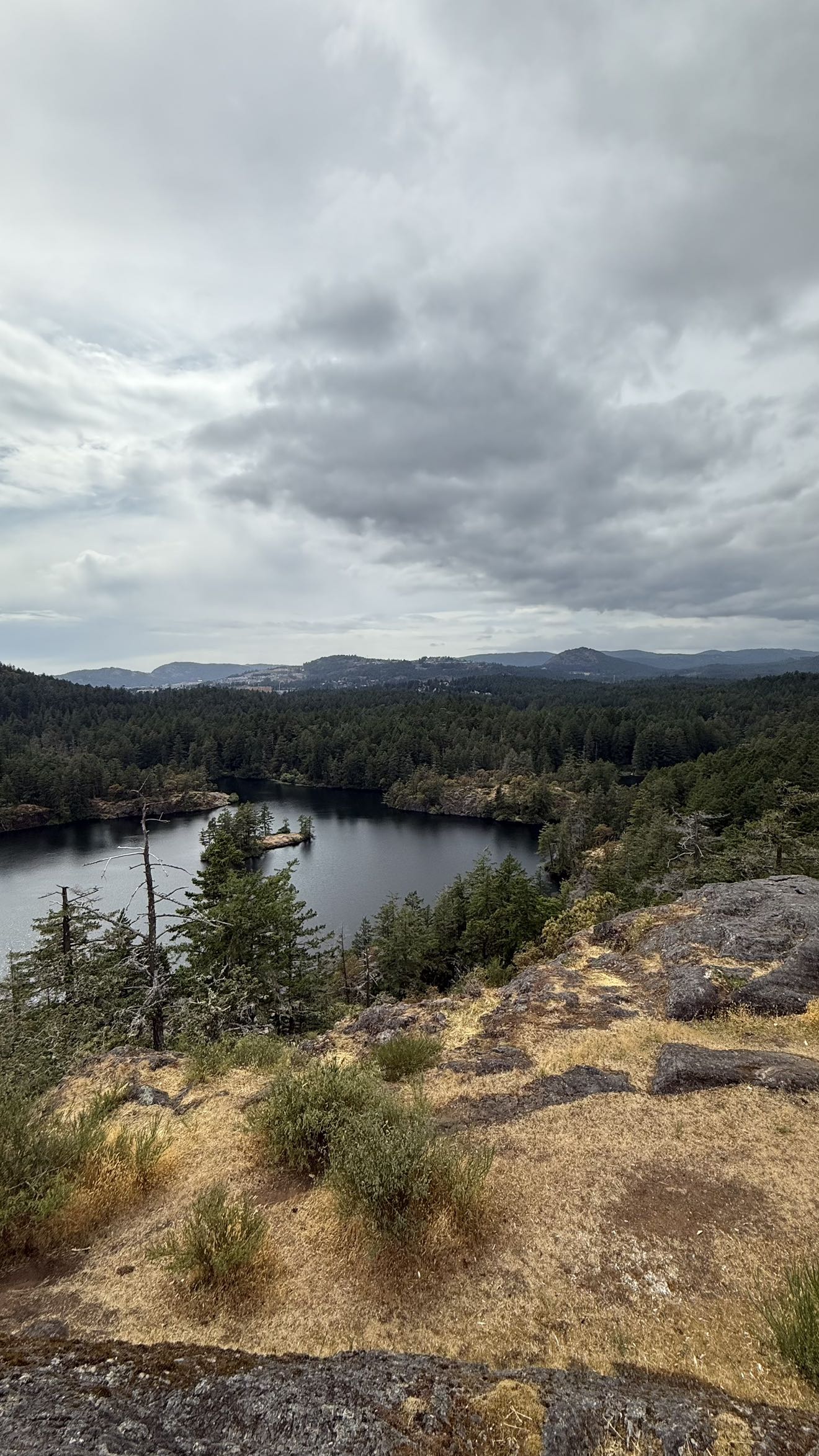 meelahrobbins snapchat image archive image