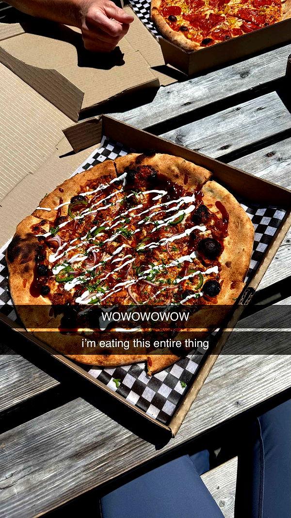 meelahrobbins image ~ Altpins