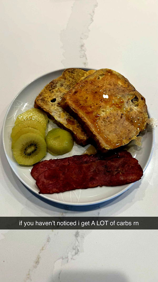 meelahrobbins image ~ Altpins