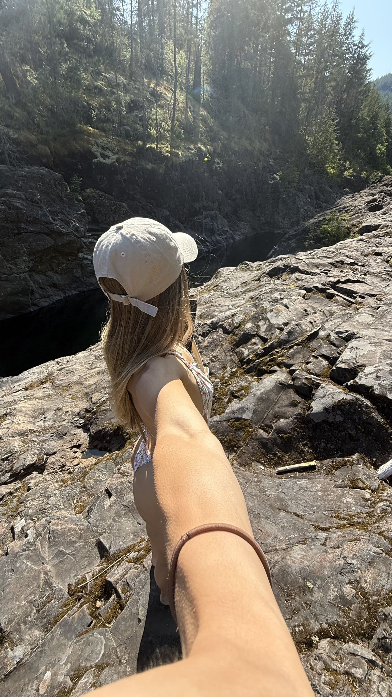 meelahrobbins snapchat image archive image