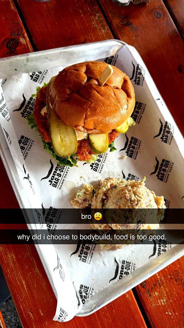 meelahrobbins image ~ Altpins