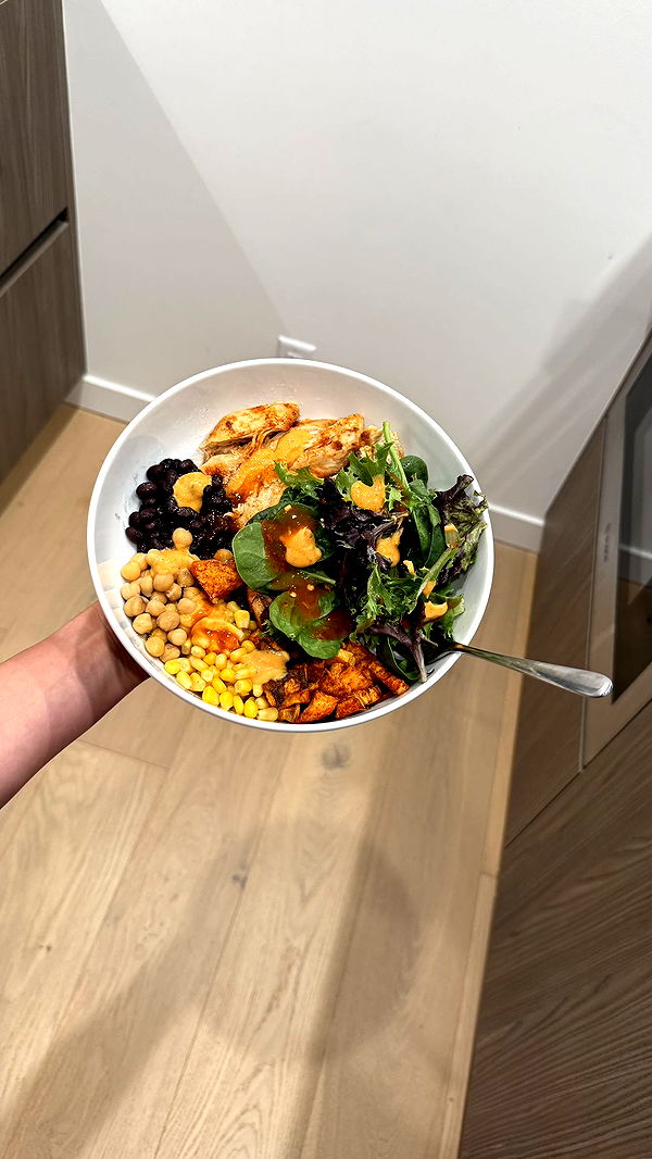 meelahrobbins image ~ Altpins