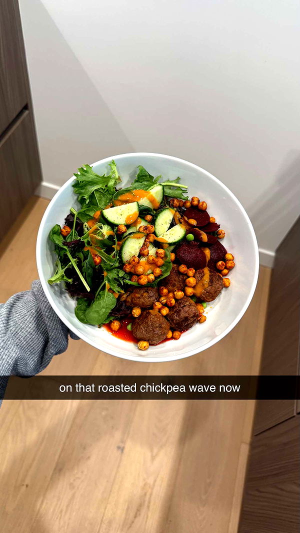 meelahrobbins image ~ Altpins