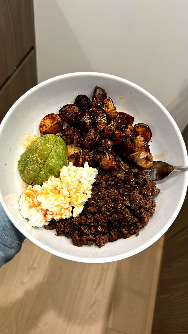 meelahrobbins image ~ Altpins