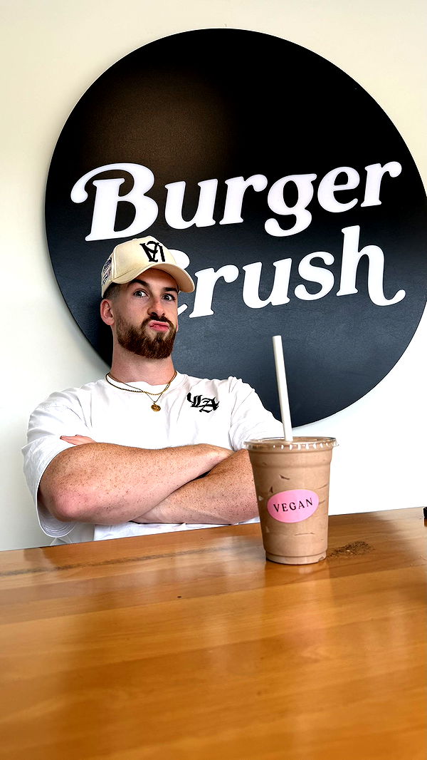 meelahrobbins image ~ Altpins