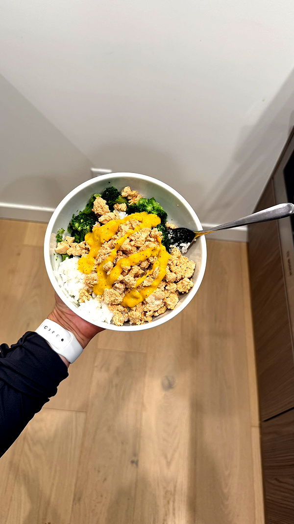 meelahrobbins image ~ Altpins