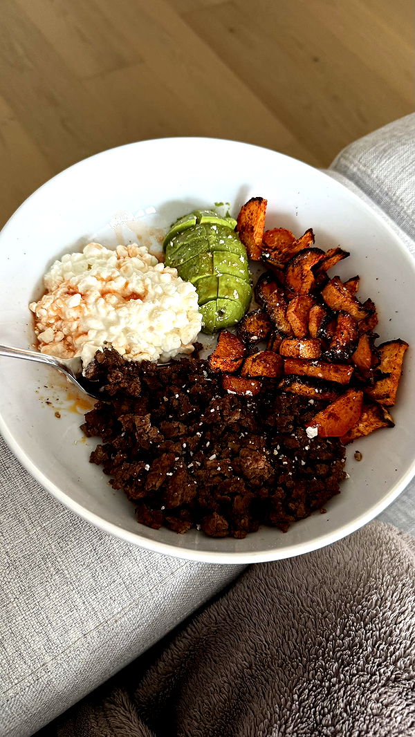 meelahrobbins image ~ Altpins