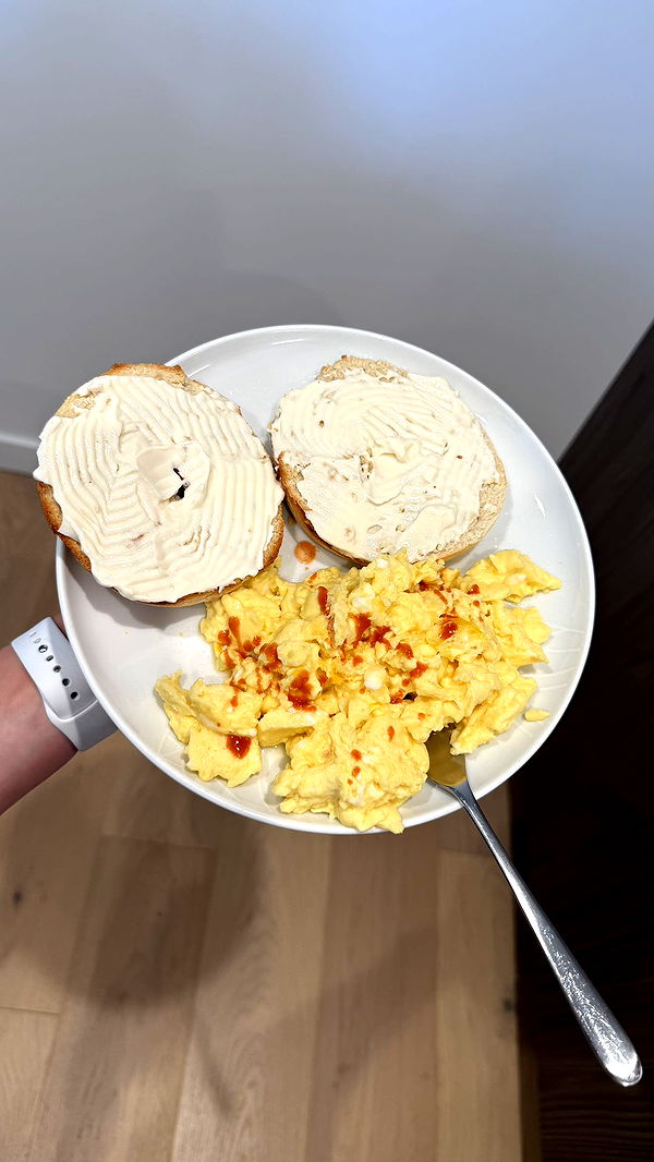 meelahrobbins image ~ Altpins