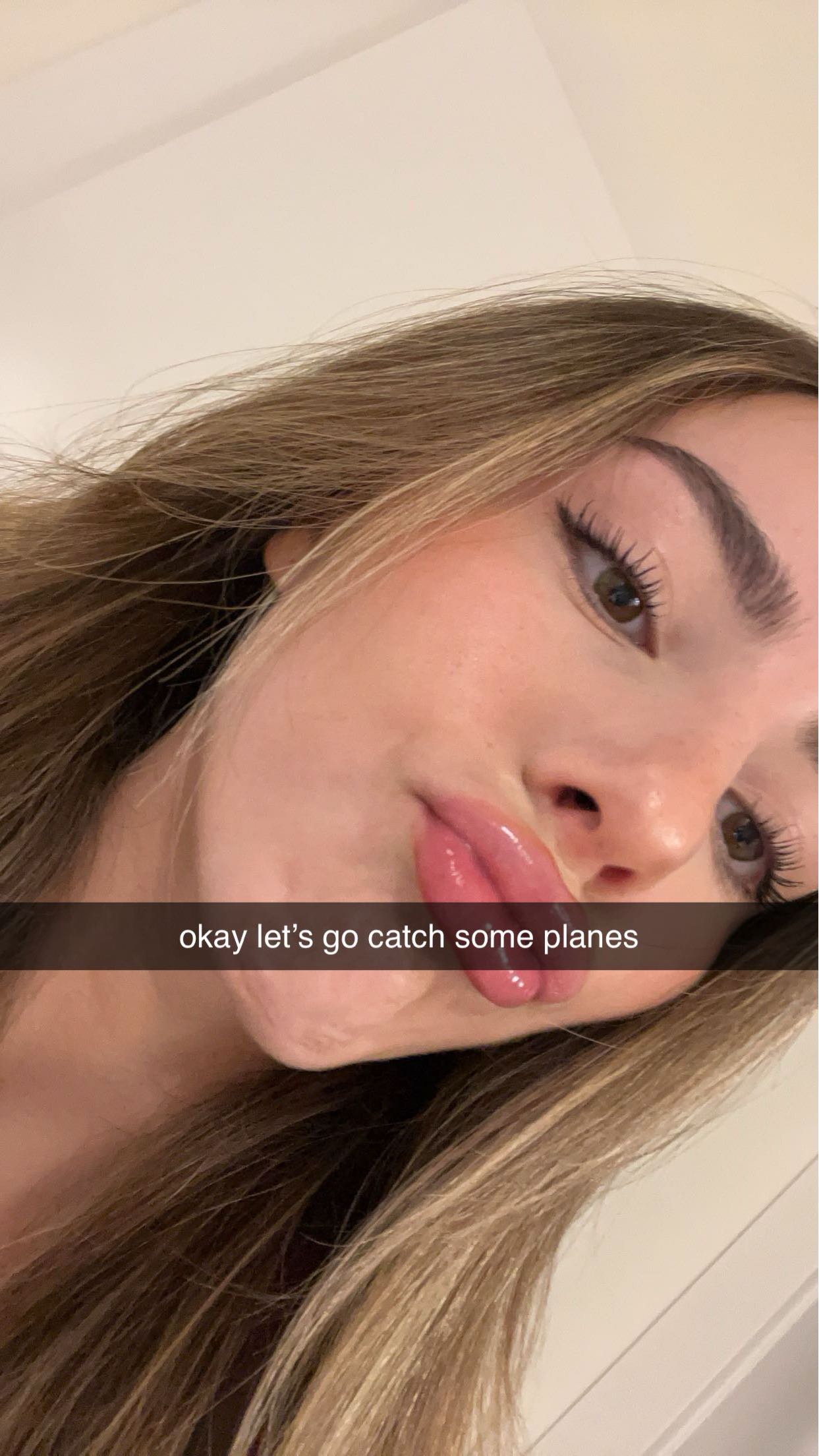 meelahrobbins snapchat image archive image