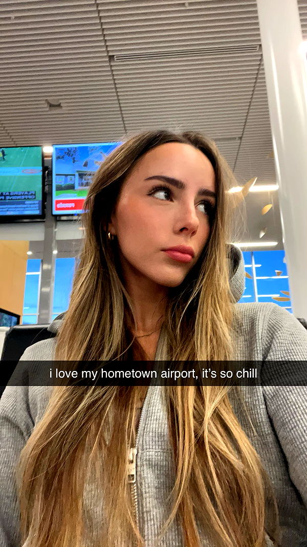 meelahrobbins image ~ Altpins