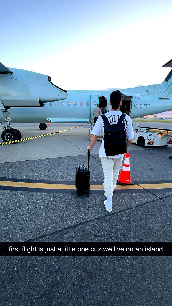 meelahrobbins image ~ Altpins