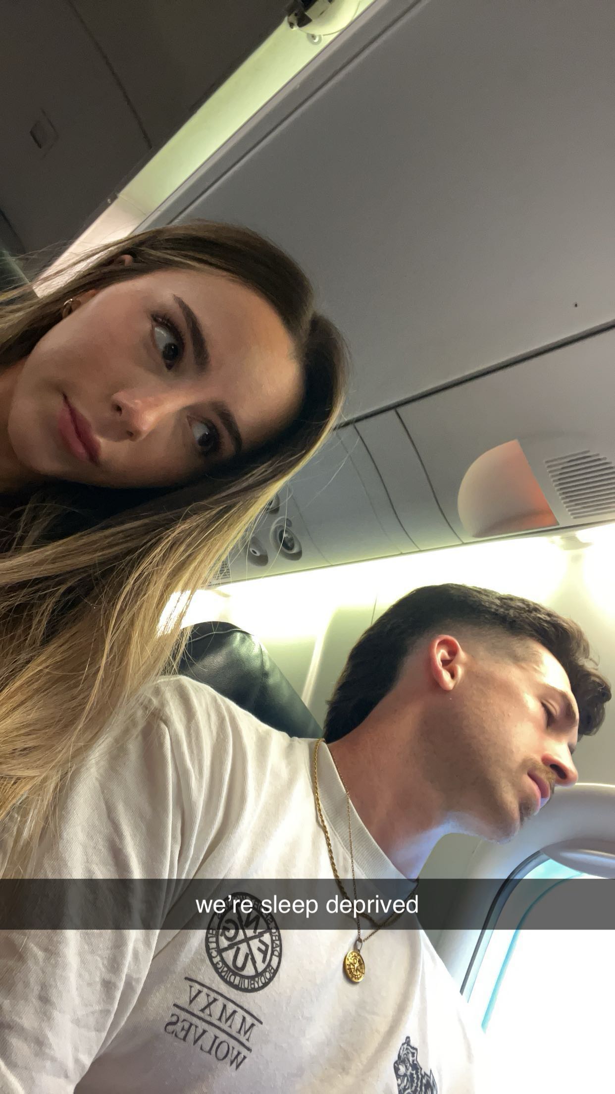 meelahrobbins snapchat image archive image