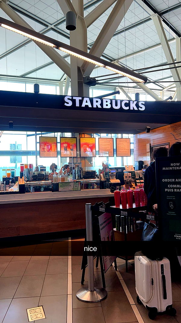 meelahrobbins image ~ Altpins