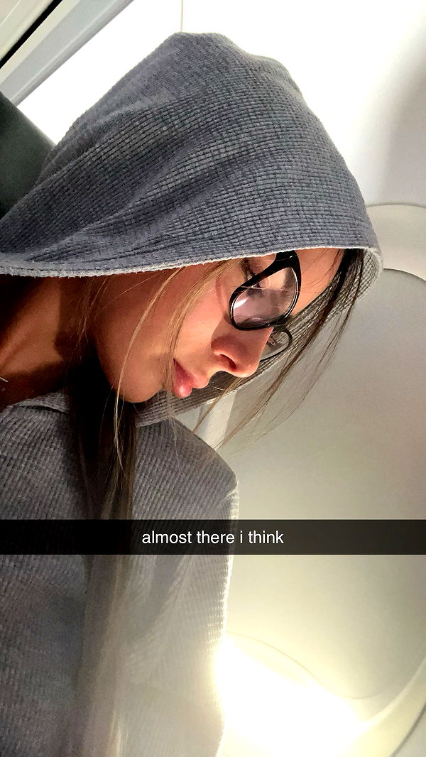 meelahrobbins image ~ Altpins