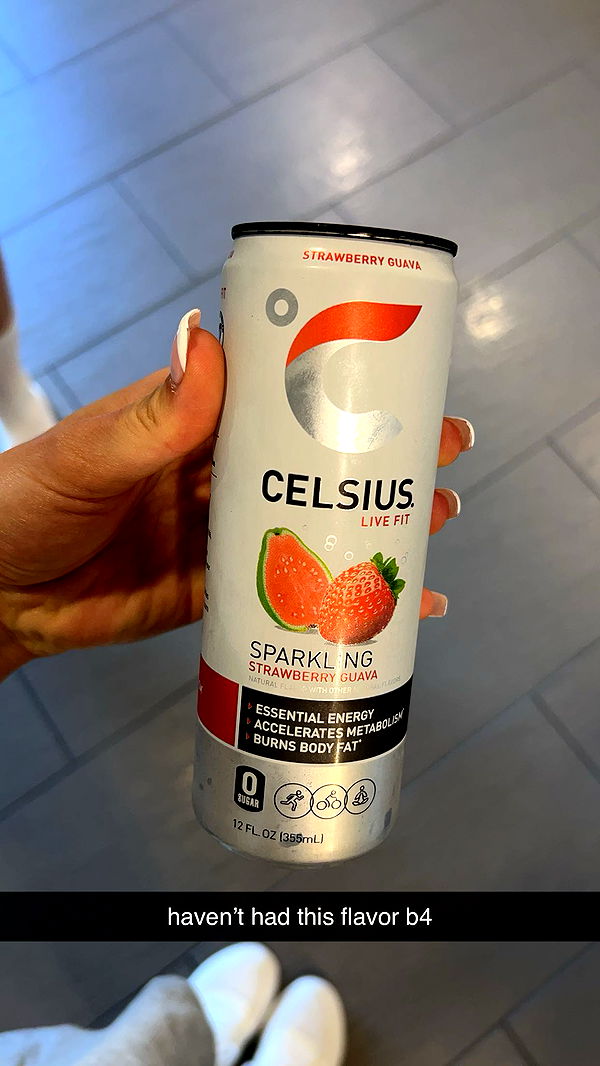 meelahrobbins image ~ Altpins