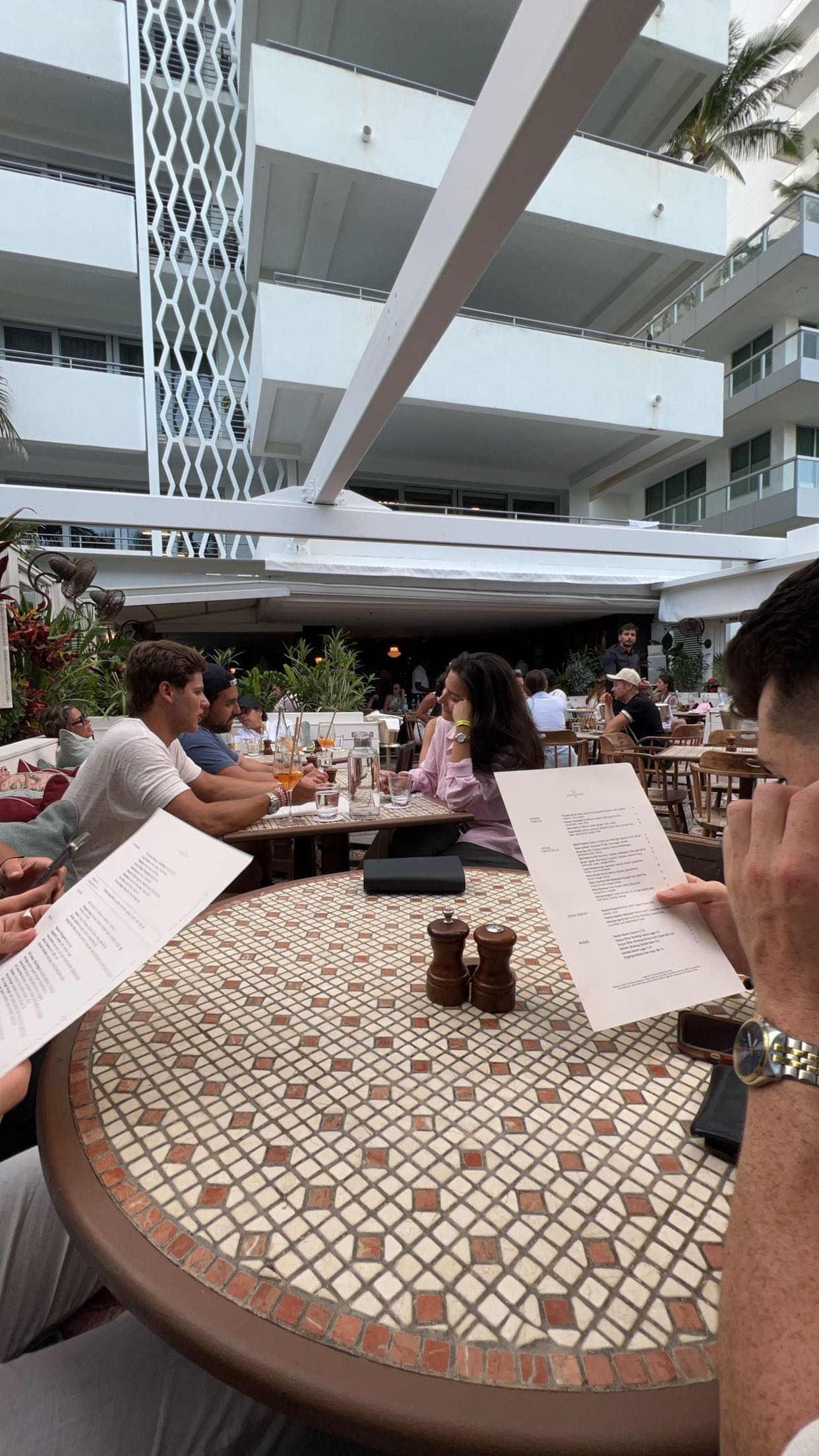 meelahrobbins snapchat image archive image