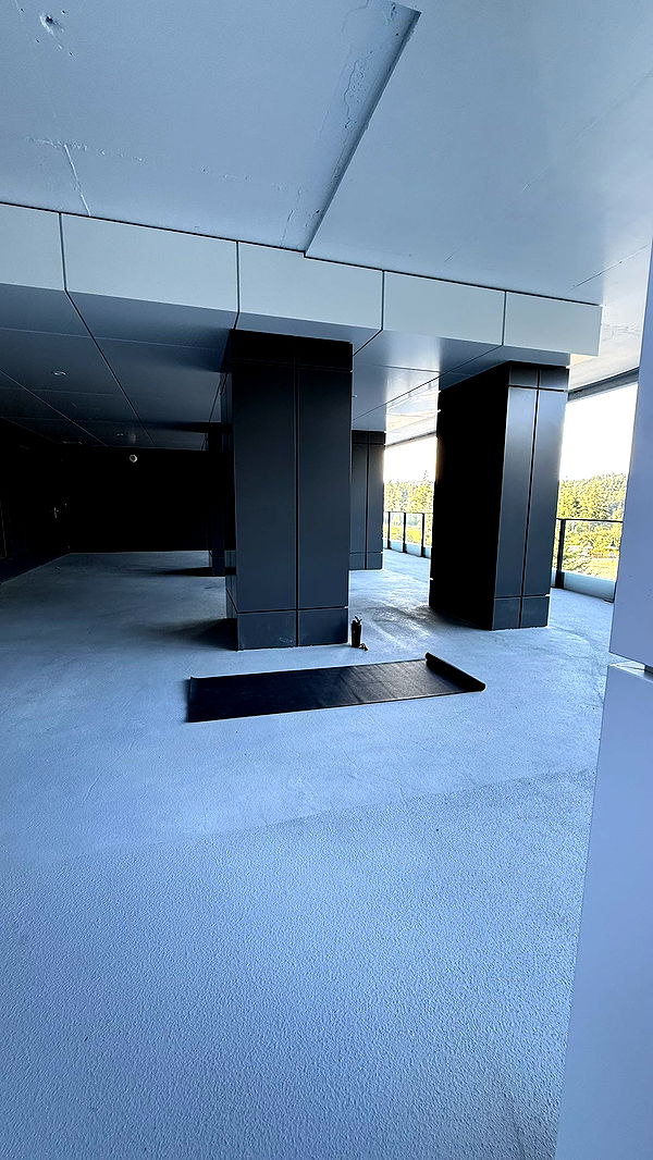 meelahrobbins image ~ Altpins