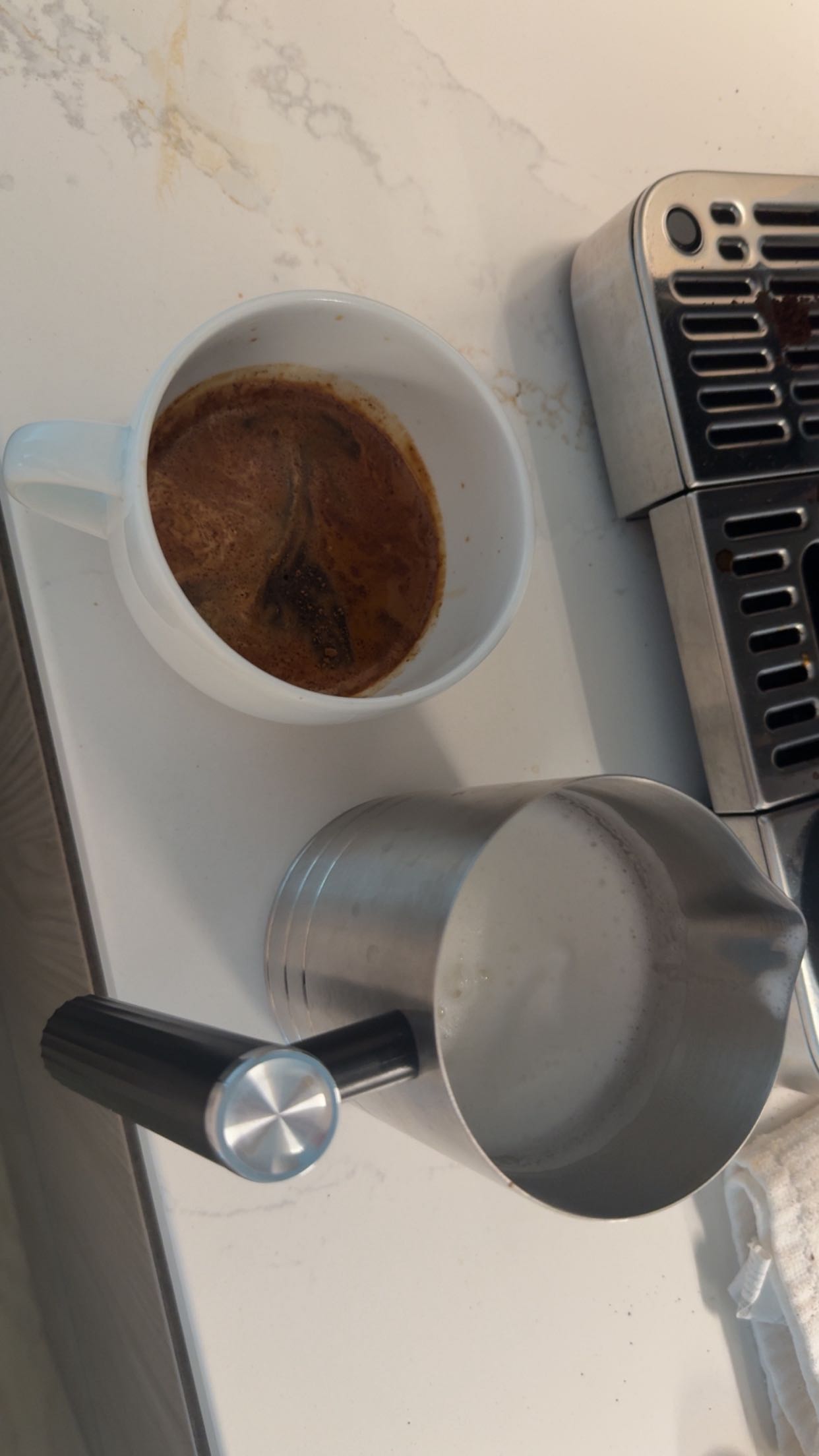 meelahrobbins snapchat image archive image