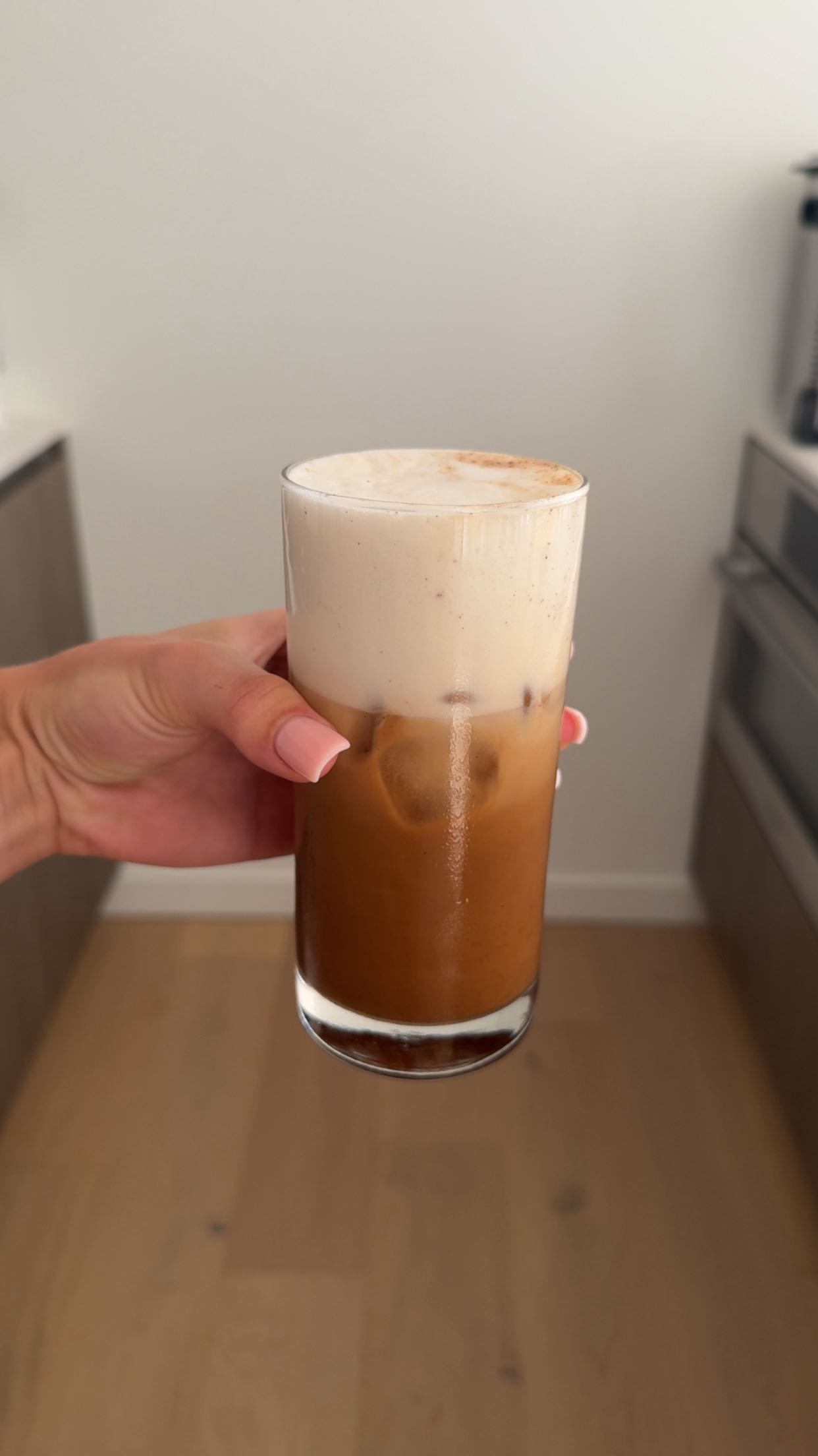 meelahrobbins snapchat image archive image