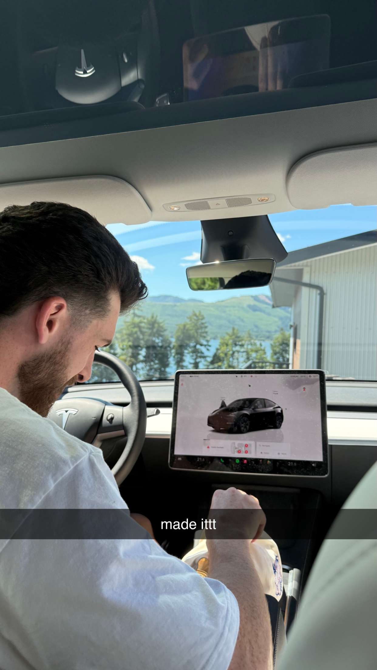 meelahrobbins snapchat image archive image