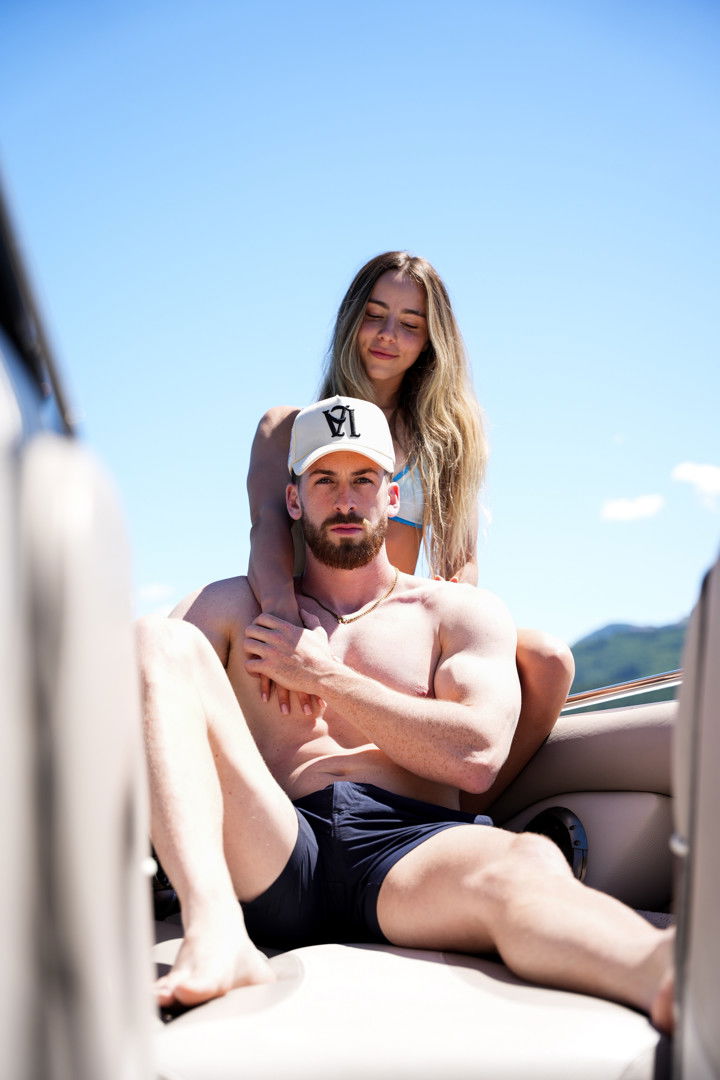 meelahrobbins snapchat image archive image