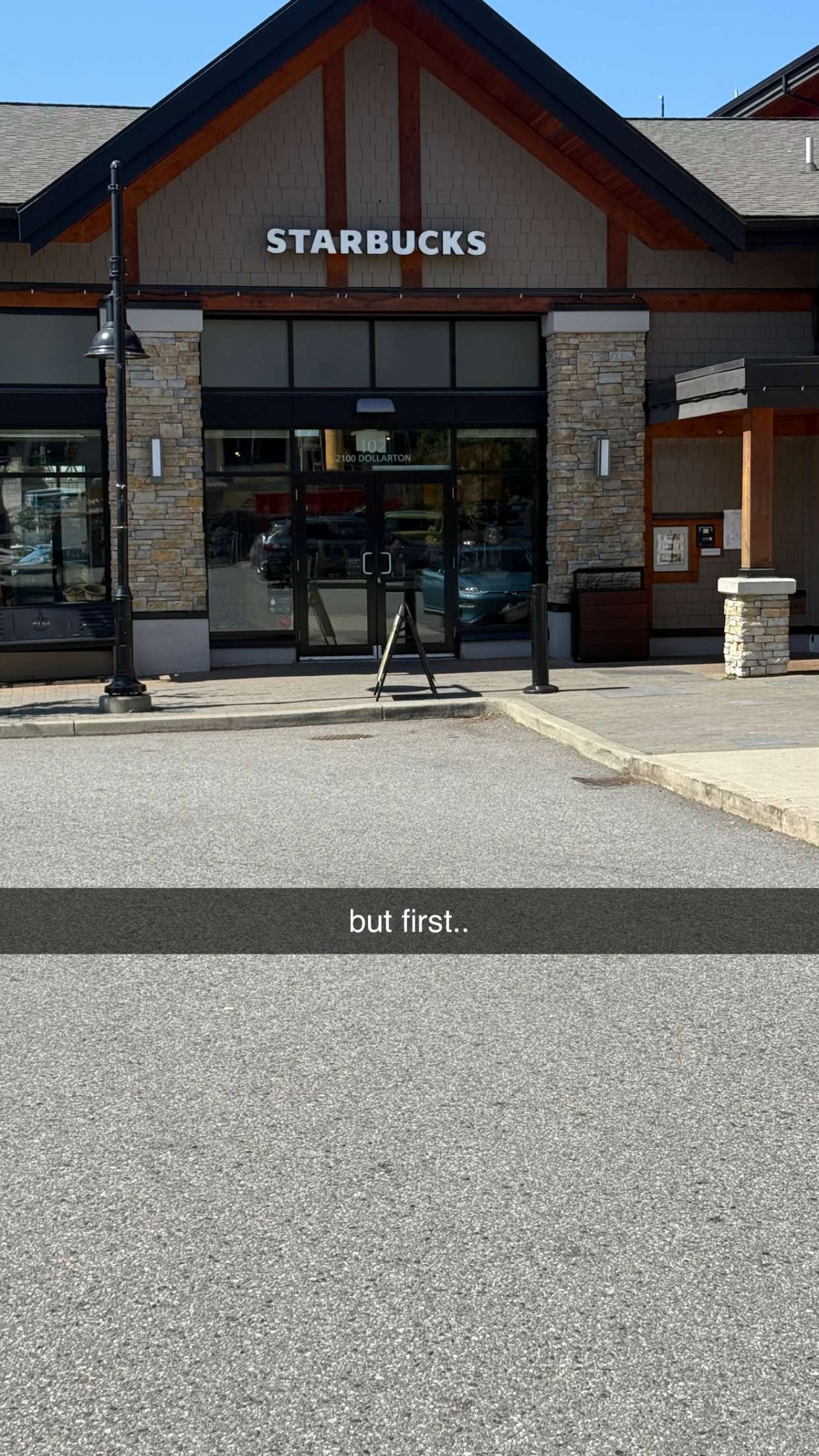 meelahrobbins snapchat image archive image