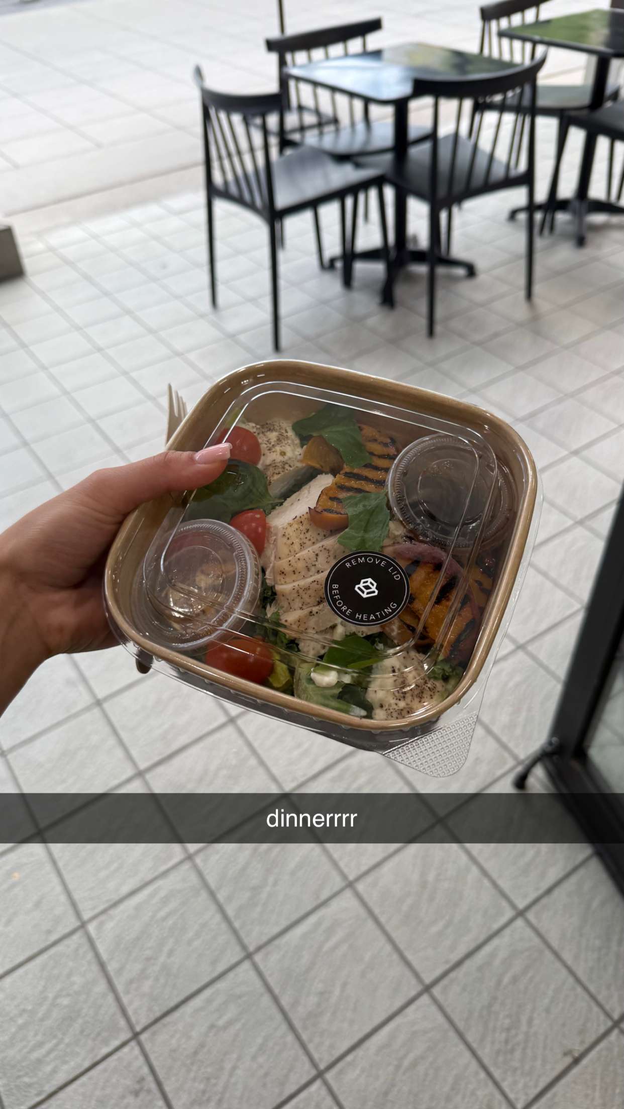 meelahrobbins snapchat image archive image