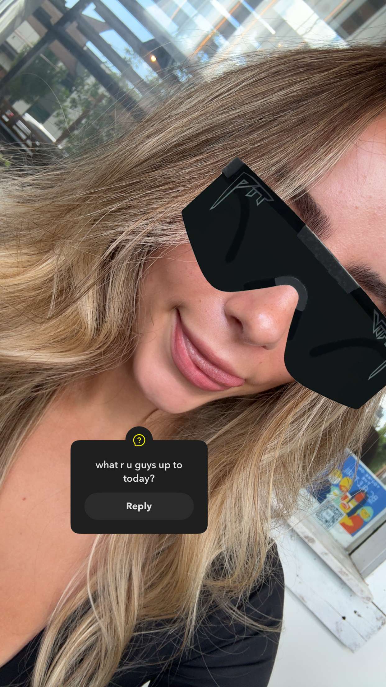 meelahrobbins snapchat image archive image