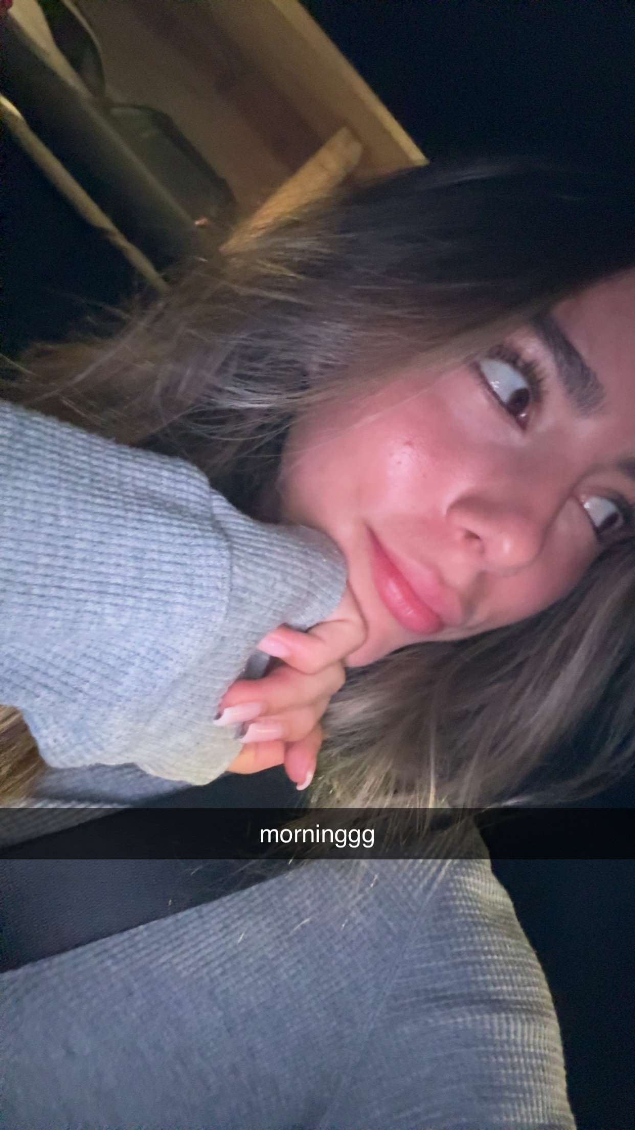 meelahrobbins snapchat image archive image