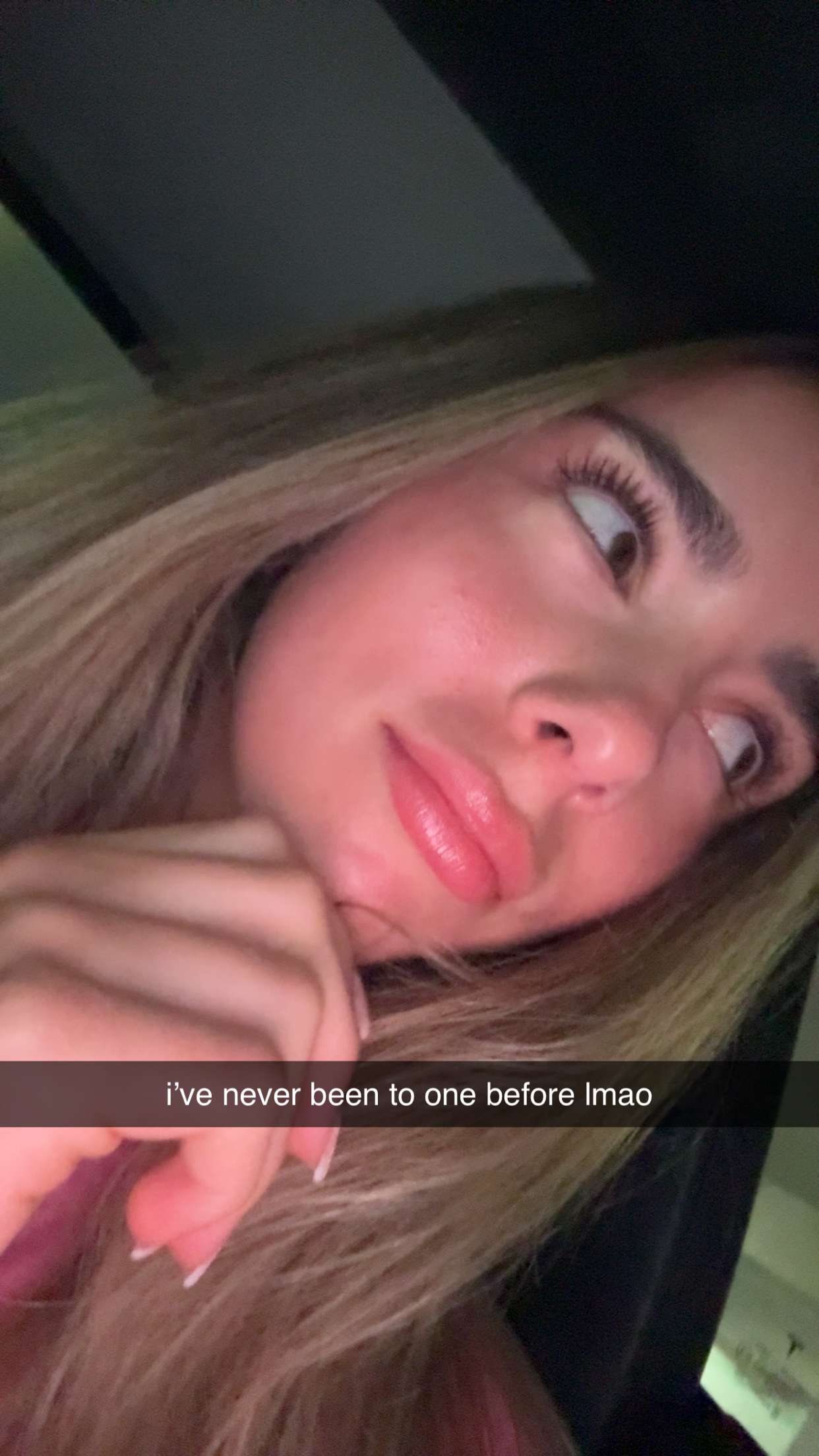 meelahrobbins snapchat image archive image