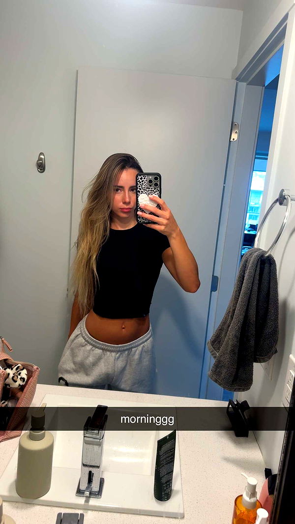 meelahrobbins image ~ Altpins