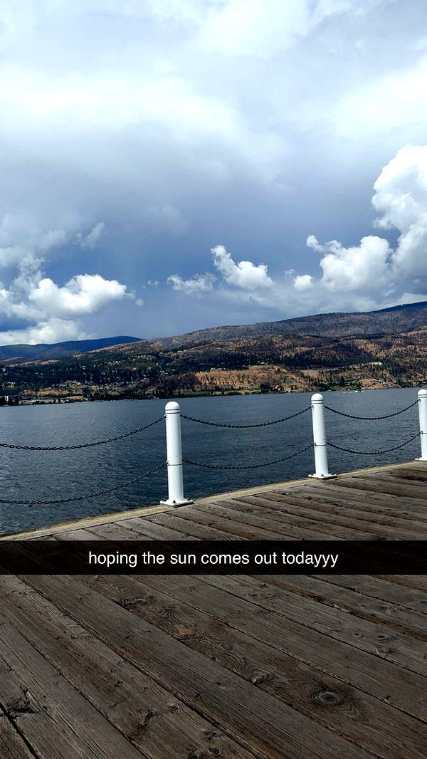 meelahrobbins image ~ Altpins