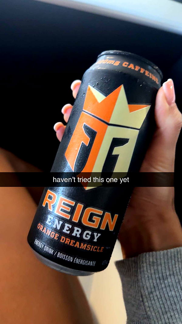 meelahrobbins image ~ Altpins