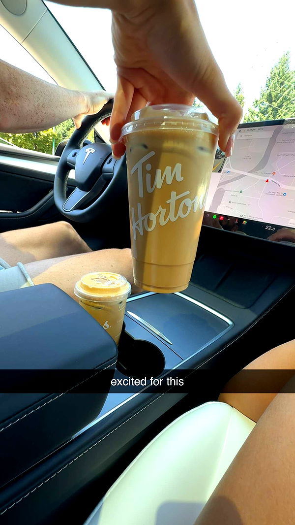 meelahrobbins image ~ Altpins